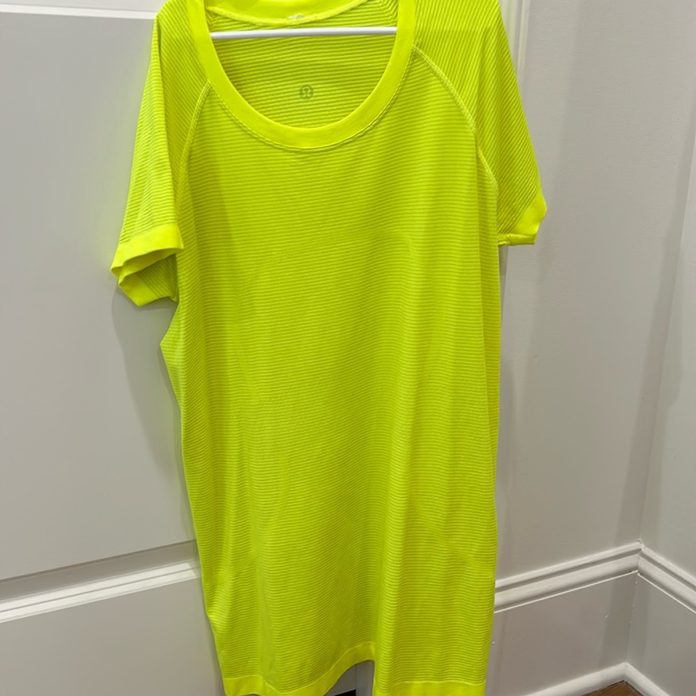 lululemon neon swiftly tech size 10